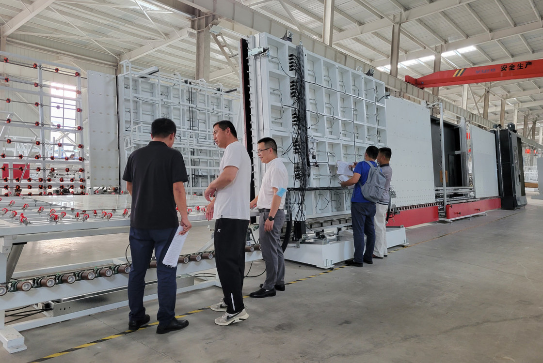 La taille enorme automatique a isolé la chaîne de production en verre avec le remplissage de gaz d'argon