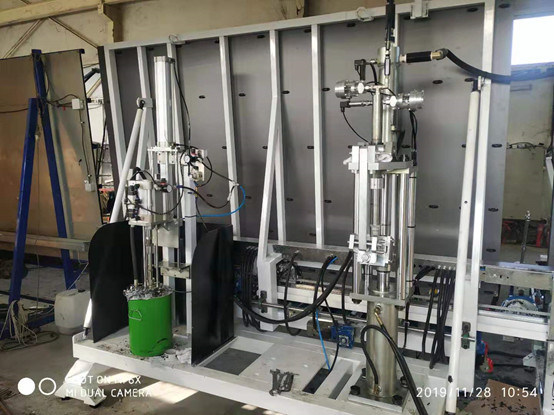 Machine en verre isolante verticale en verre maximum de Szie 2500*4500mm/robot en verre de cachetage machine de double