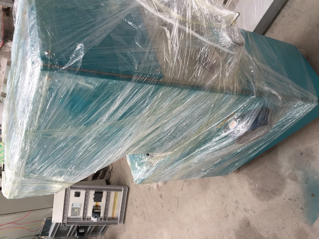 Machine affûteuse verre-verre isolante pour le finissage de The Edge du verre cru