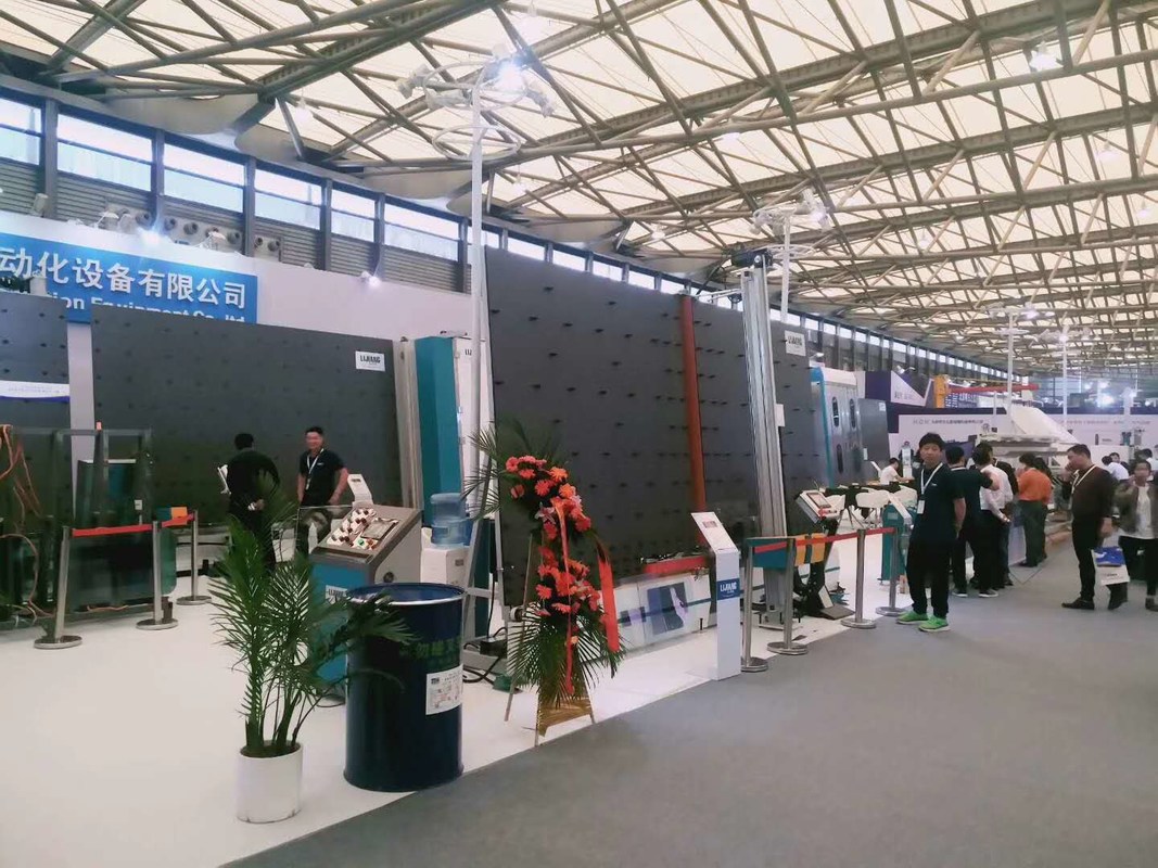 Machine à cintrer d'entretoise en aluminium automatique pour la chaîne de production en verre isolante horizontale