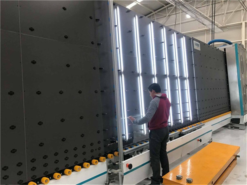 chaîne de production en verre isolante plate de 3-15mm avec de basses E brosses molles de lavage de 3 paires