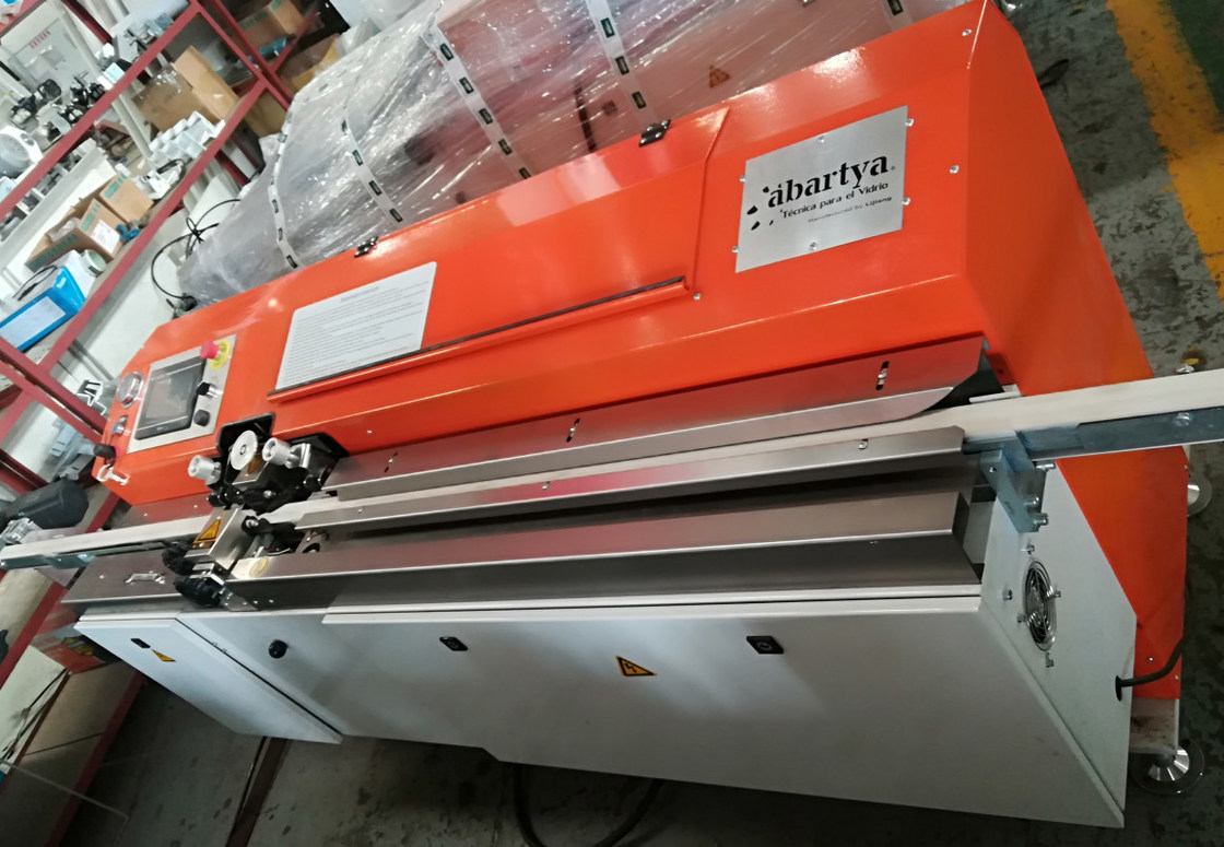 Extrusion enduisant la machine butylique de la fonte 47m/min chaude pour la machine en verre de double vitrage