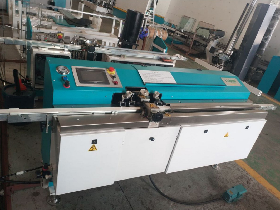 Machine butylique de fonte chaude automatique avec le grand baril butylique pour la double machine en verre