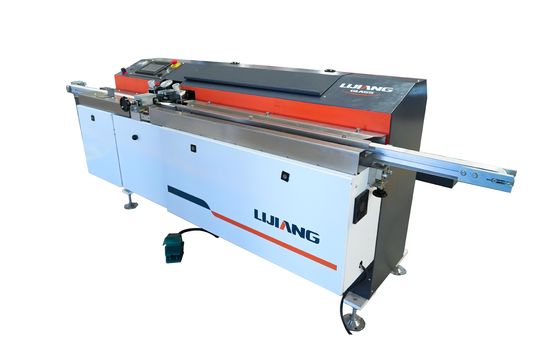 machine butylique automatique de l'extrudeuse 47m/min de cadre en aluminium de revêtement d'entretoise