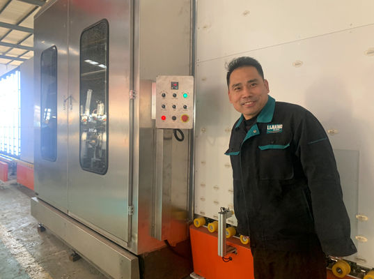 Chaîne de fabrication en verre isolante automatique avec la presse à mouler de lavage en verre
